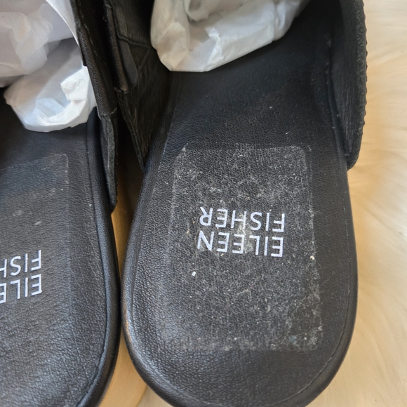 Eileen Fisher Black Leather Clogs - New - Picture 6 of 9